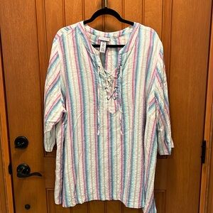 🍀3X 26/28 Catherine’s linen blend tunic with side slits and 3/4 length sleeves🍀